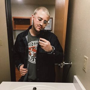 Meet your Posher, Dean